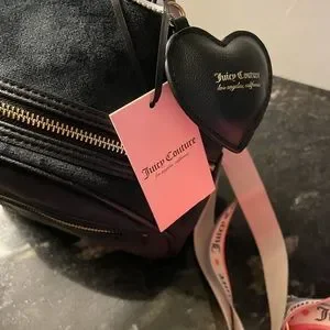 Juicy Couture | Bags | Juicy Couture Liquorice Big Spender  display picture 2